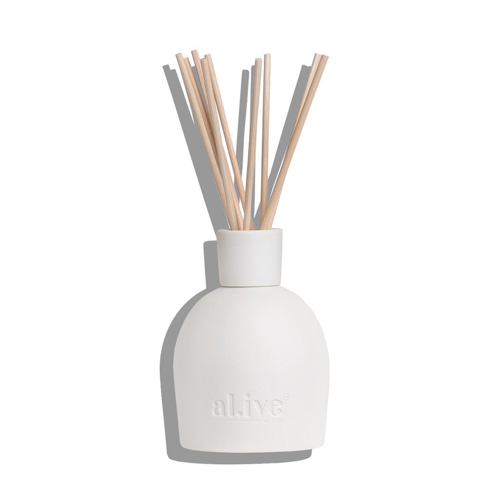 Al.ive Reed Diffuser - Sweet Dewberry & Clove 