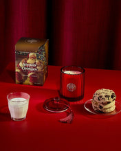 Load image into Gallery viewer, Wavertree &amp; London Candle 410g - Santa&#39;s Cookies