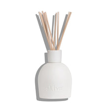 Load image into Gallery viewer, Al.Ive Reed Diffuser - Sweet Dewberry &amp; Clove - ZOES Kitchen